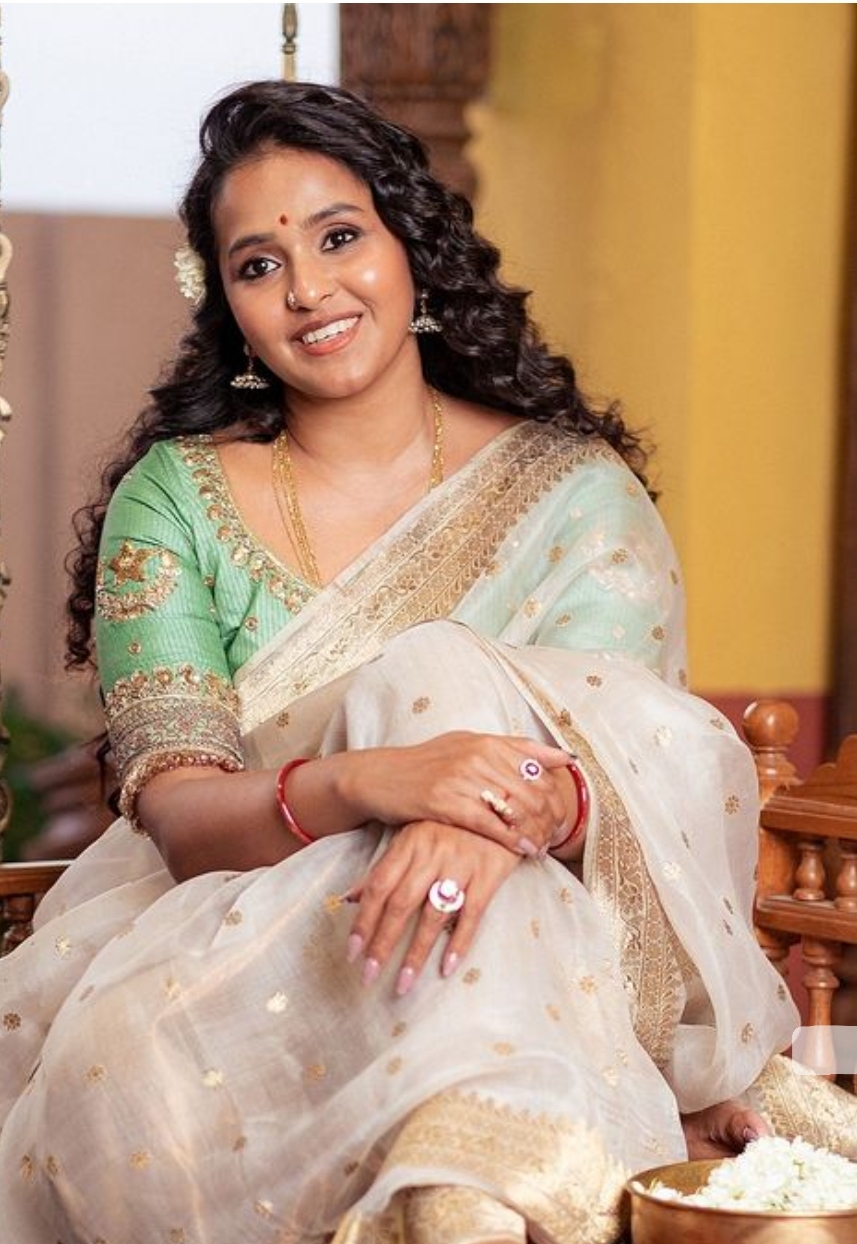 Smita Vallurupalli Wiki, Height, Age, Husband, Songs & Net Worth Smita Biography, Career, Family, Albums & TV Shows Smita Vallurupalli Lifestyle, Music Career & Personal Details