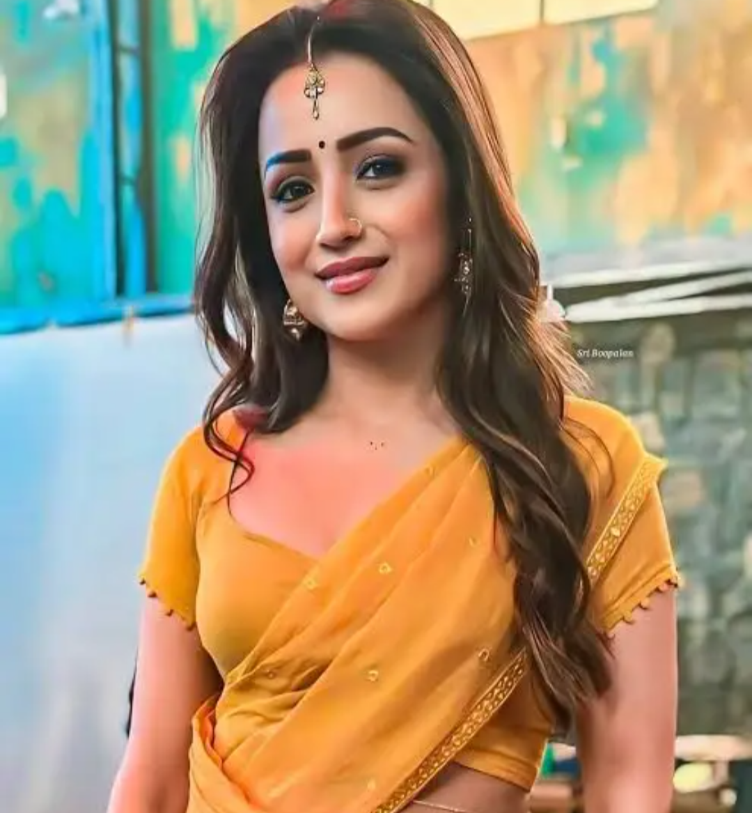 Trisha Krishnan Biography, Age, Height, Net Worth, Movies