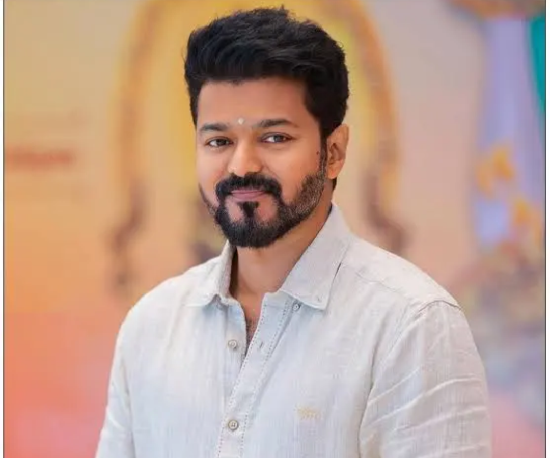 Thalapathy Vijay Biography, Age, Height, Movies, Net Worth & Full Details